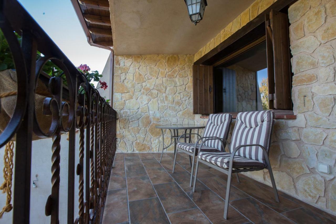 Apartamentos Rurales Senora Clara Arbancon Exterior foto