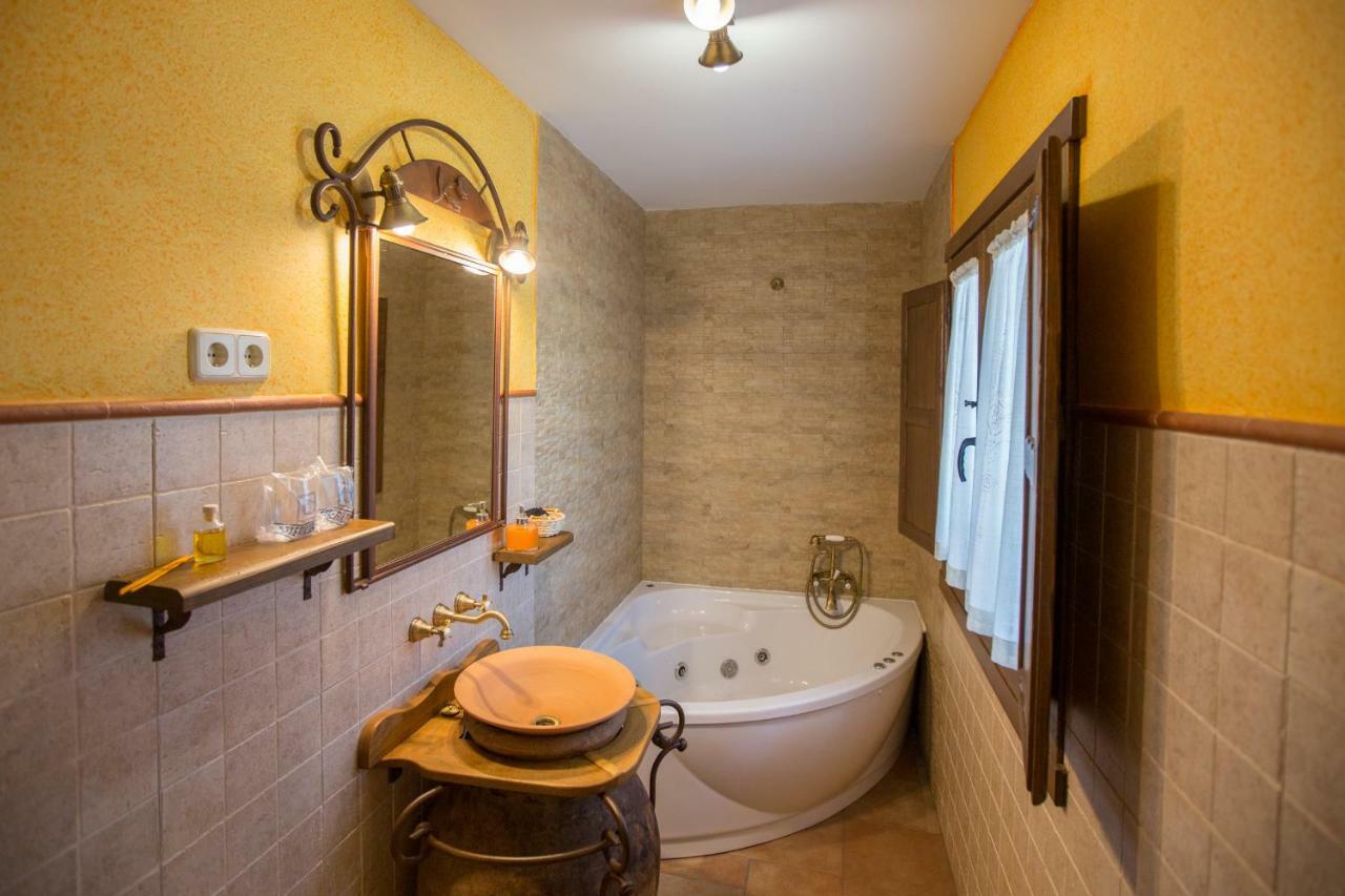 Apartamentos Rurales Senora Clara Arbancon Exterior foto